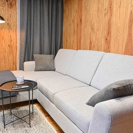 Cozy 1-bedroom In St Ivan By Flat Mаnаger * 布拉格埃夫格拉德