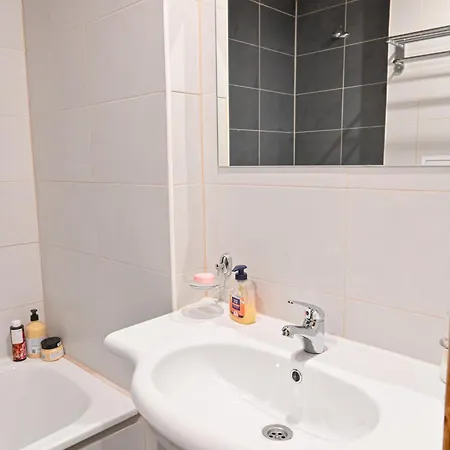 Cozy 1-bedroom In St Ivan By Flat Mаnаger Apartment