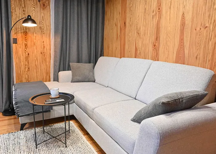 Cozy 1-bedroom In St Ivan By Flat Mаnаger * 布拉格埃夫格拉德